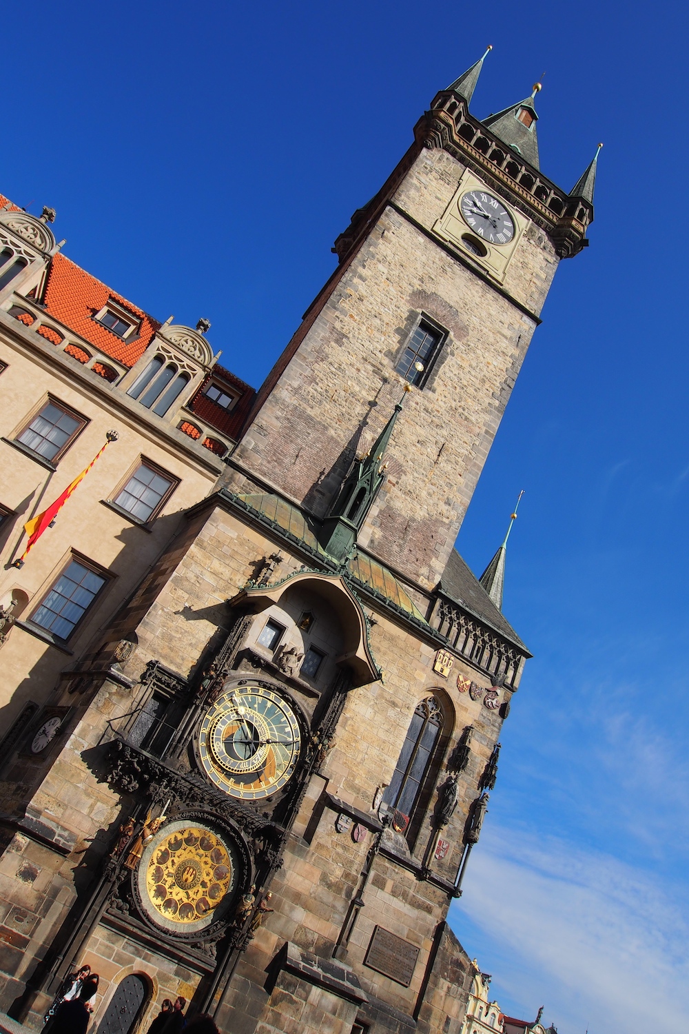 Rathaus mit astronomischer Uhr